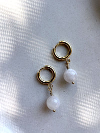 Simplicity Earrings Blue Moonstone